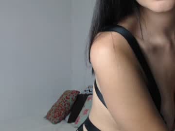 Such Sweet Eyes On A Naughty Dick Sucking Girl
